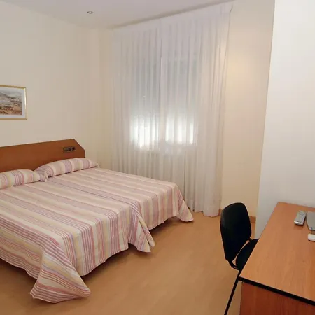 Cataluna 3*