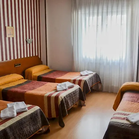Cataluna Casa de hóspedes 3*