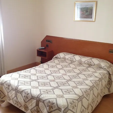 Гостевой дом Cataluna Сарагоса