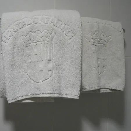 호스탈 카탈루냐 게스트하우스