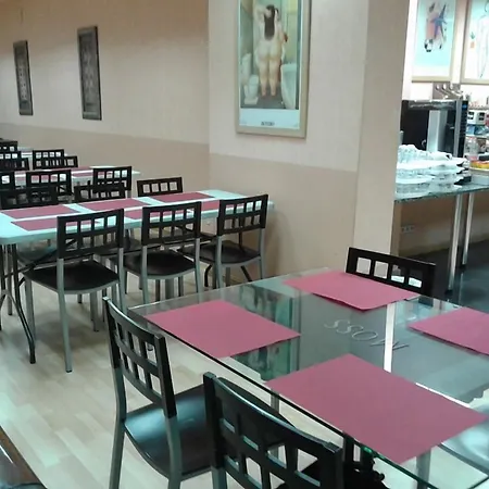 Cataluna Гостевой дом Сарагоса