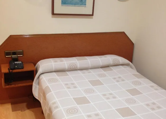 Cataluna بيت ضيافة سرقسطة