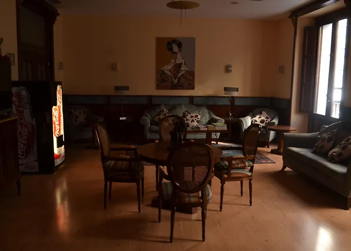 Cataluna بيت ضيافة سرقسطة