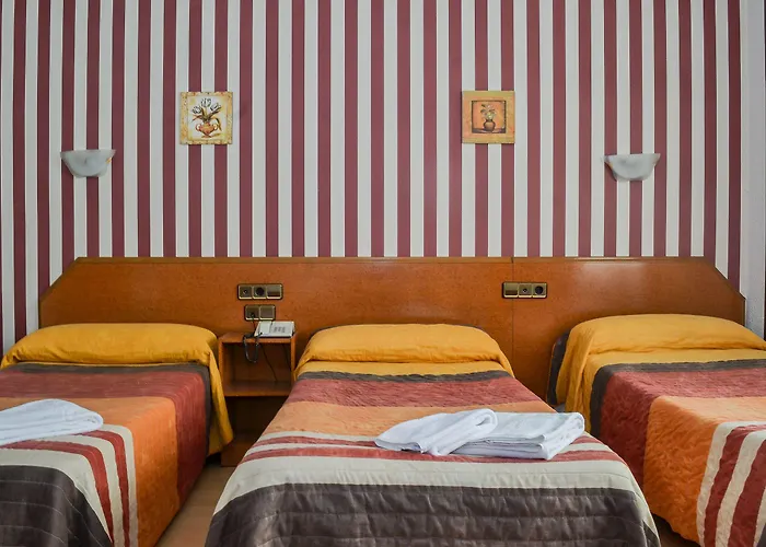 Cataluna بيت ضيافة