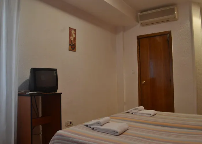 بيت ضيافة Cataluna سرقسطة